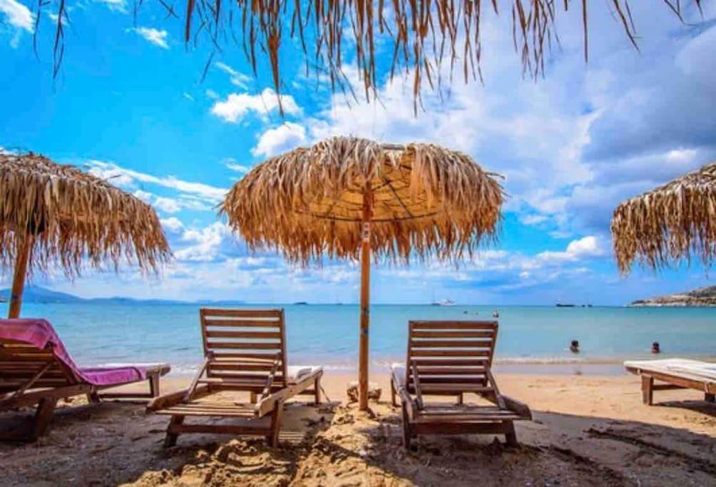 Lux Beach Apartment Vári Esterno foto